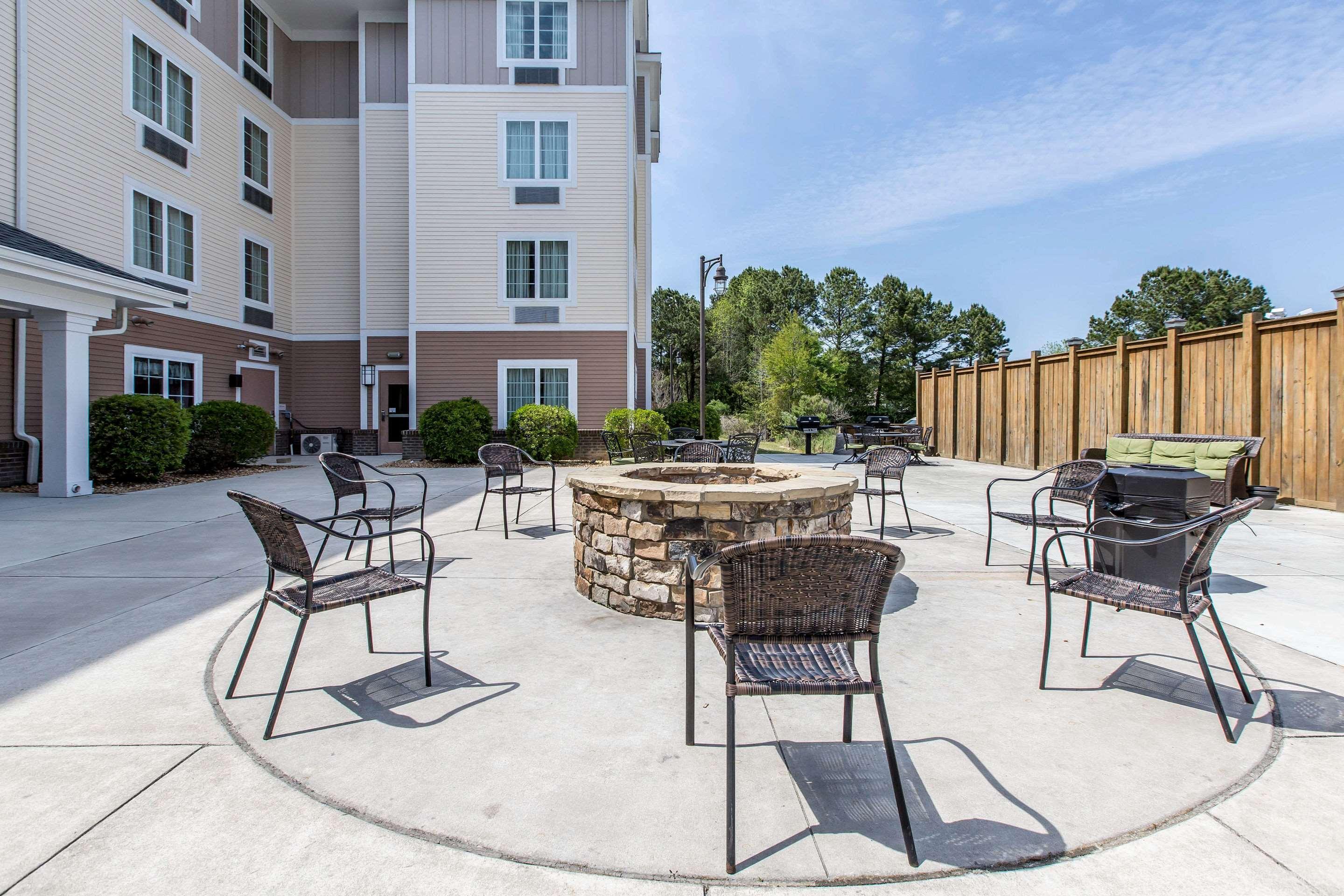Mainstay Suites Jacksonville Near Camp Lejeune Exterior photo