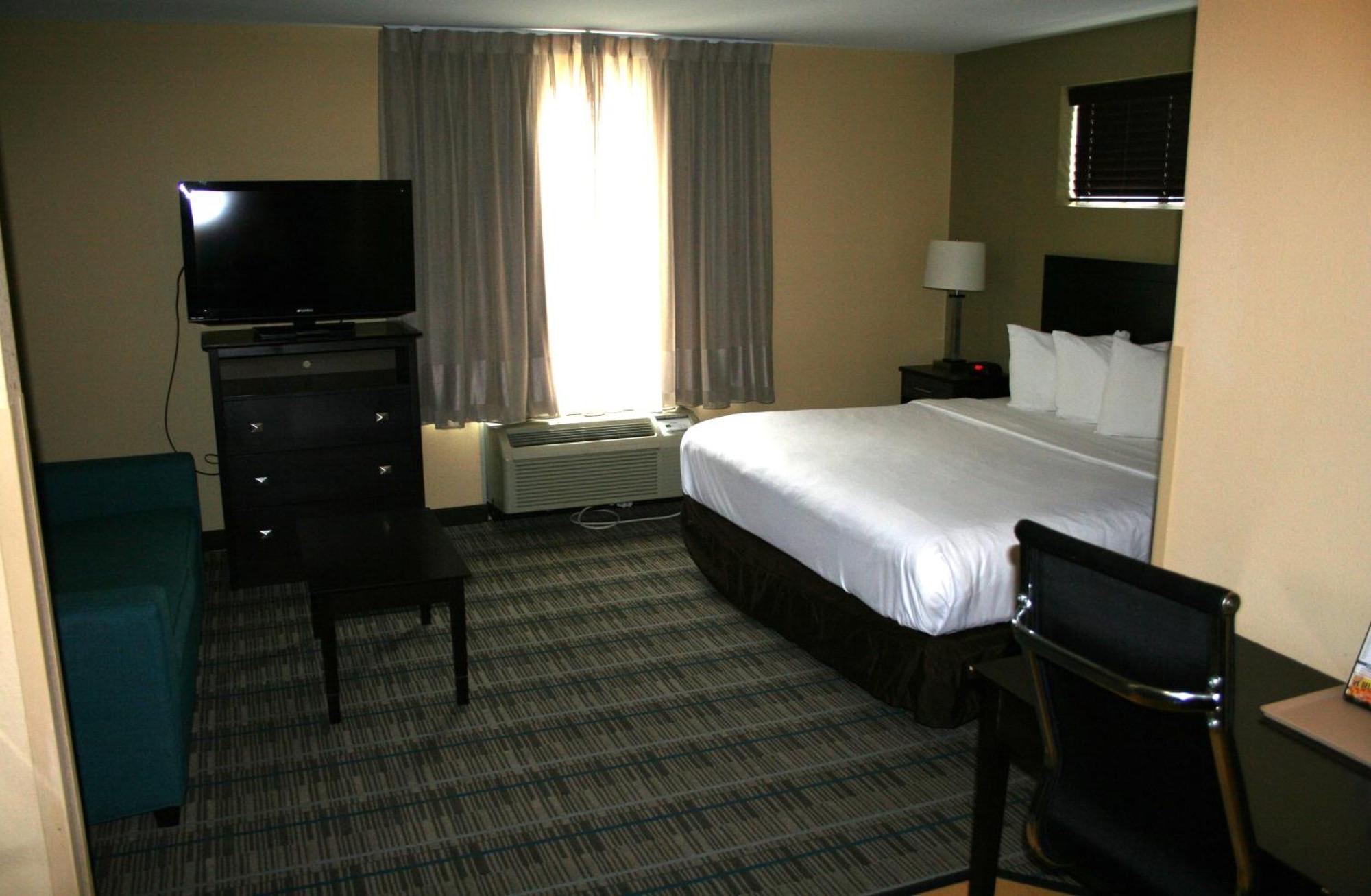 Mainstay Suites Jacksonville Near Camp Lejeune Exterior photo